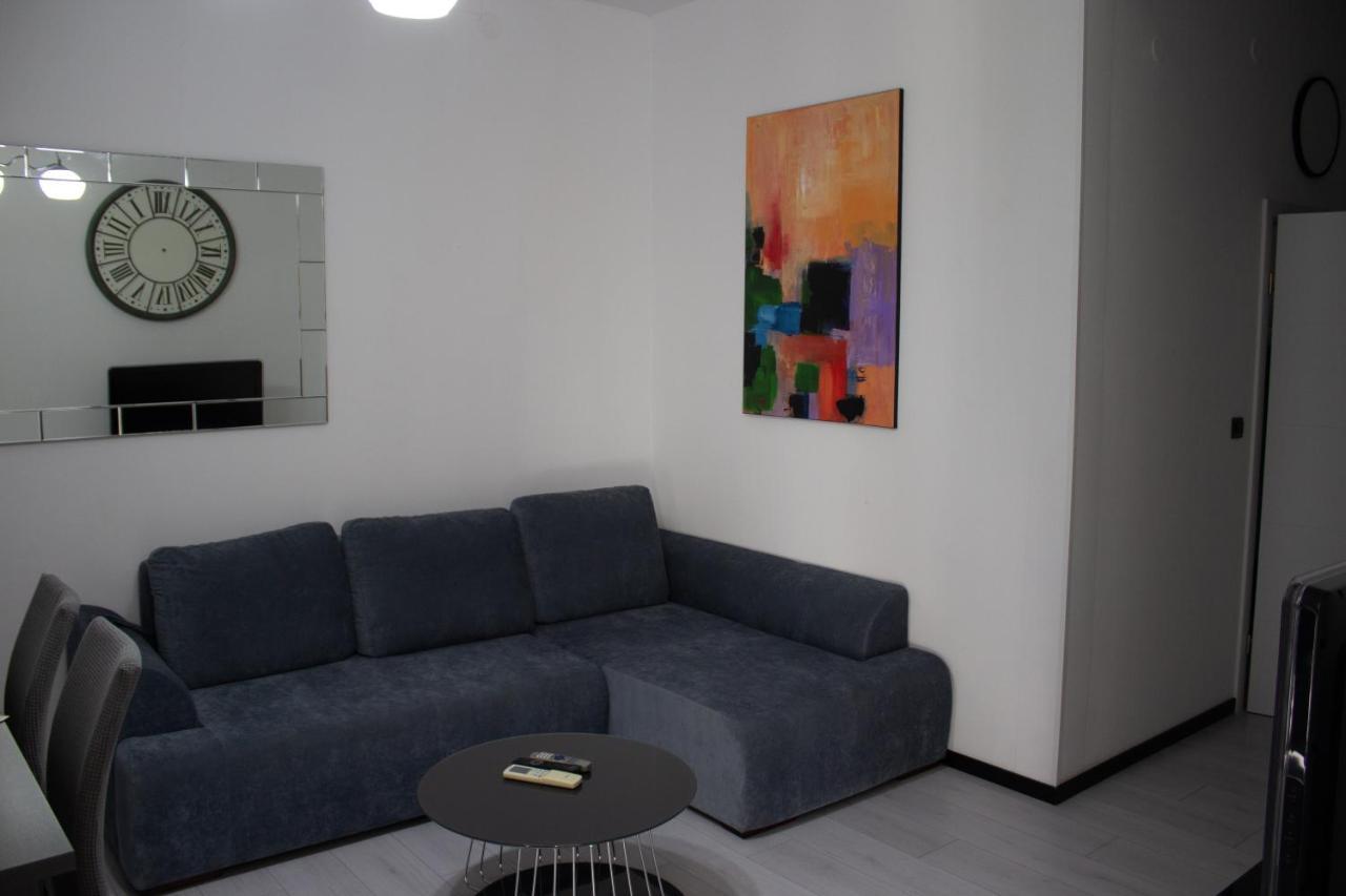 Apartments Villa Jelena Vodice Exterior photo