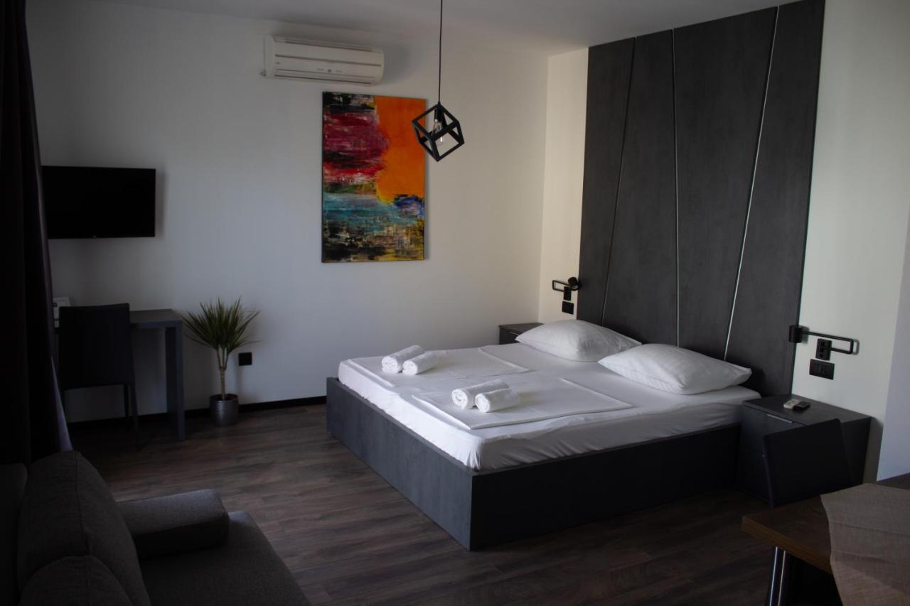 Apartments Villa Jelena Vodice Exterior photo